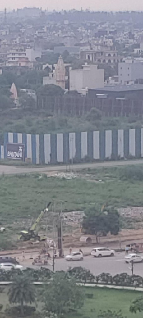 Property 1: Luxury Villa